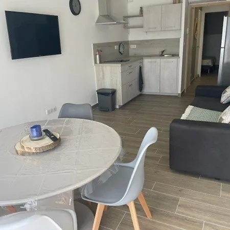 Renove A 50m De La Plage, Climatise, Parking, 4 Couchages, - Fr-1-790-13 Apartment *