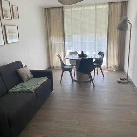 Renove A 50m De La Plage, Climatise, Parking, 4 Couchages, - Fr-1-790-13 * La Grande-Motte